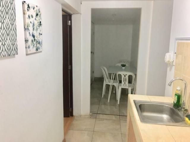 Lima Mini Aparts Monterrico - Cerca Embajada Eeuu Buitenkant foto